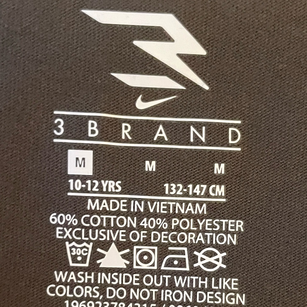 Nike Dark Green T-Shirt - Picture 4 of 5